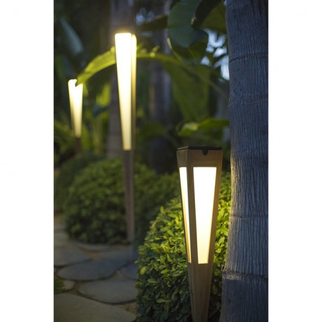 Lanterne LED solaire Tecka en teck - Les Jardins