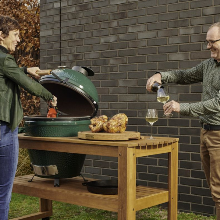 Table Big Green Egg L Eucalyptus sur roulettes