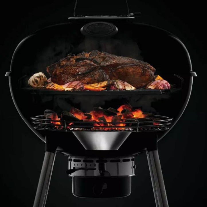 Barbecue charbon Napoleon Kettle Pro Phantom – polyvalent et design