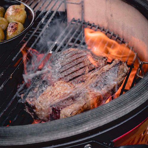 Côte de boeuf kamado